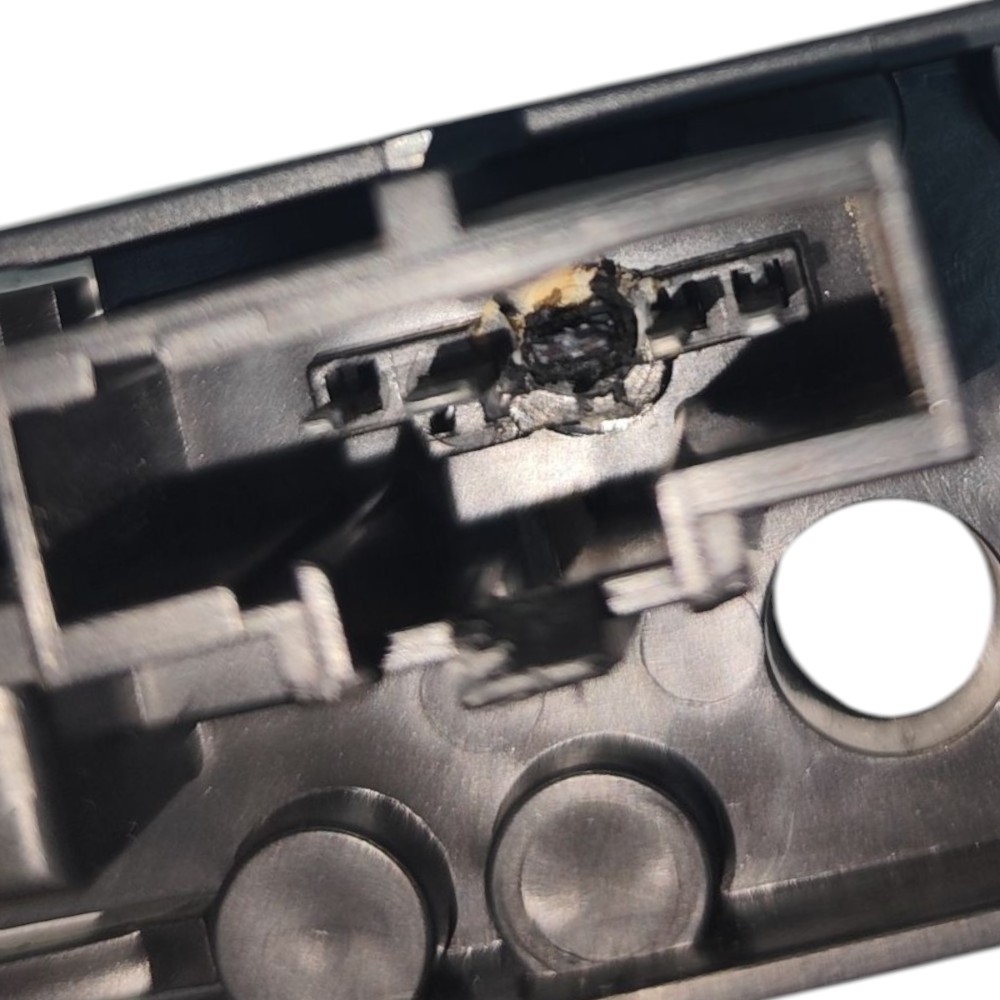 Circuito soquete lanterna Citroen Grand C4 Picasso 2008 2009 4
