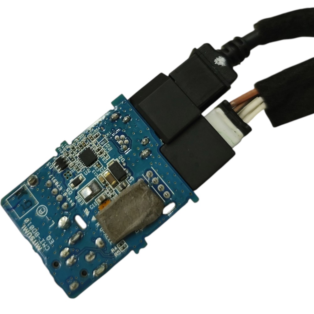 Entrada USB auxiliar sem capa Renault Kwid 2018 2019 2020 21 4