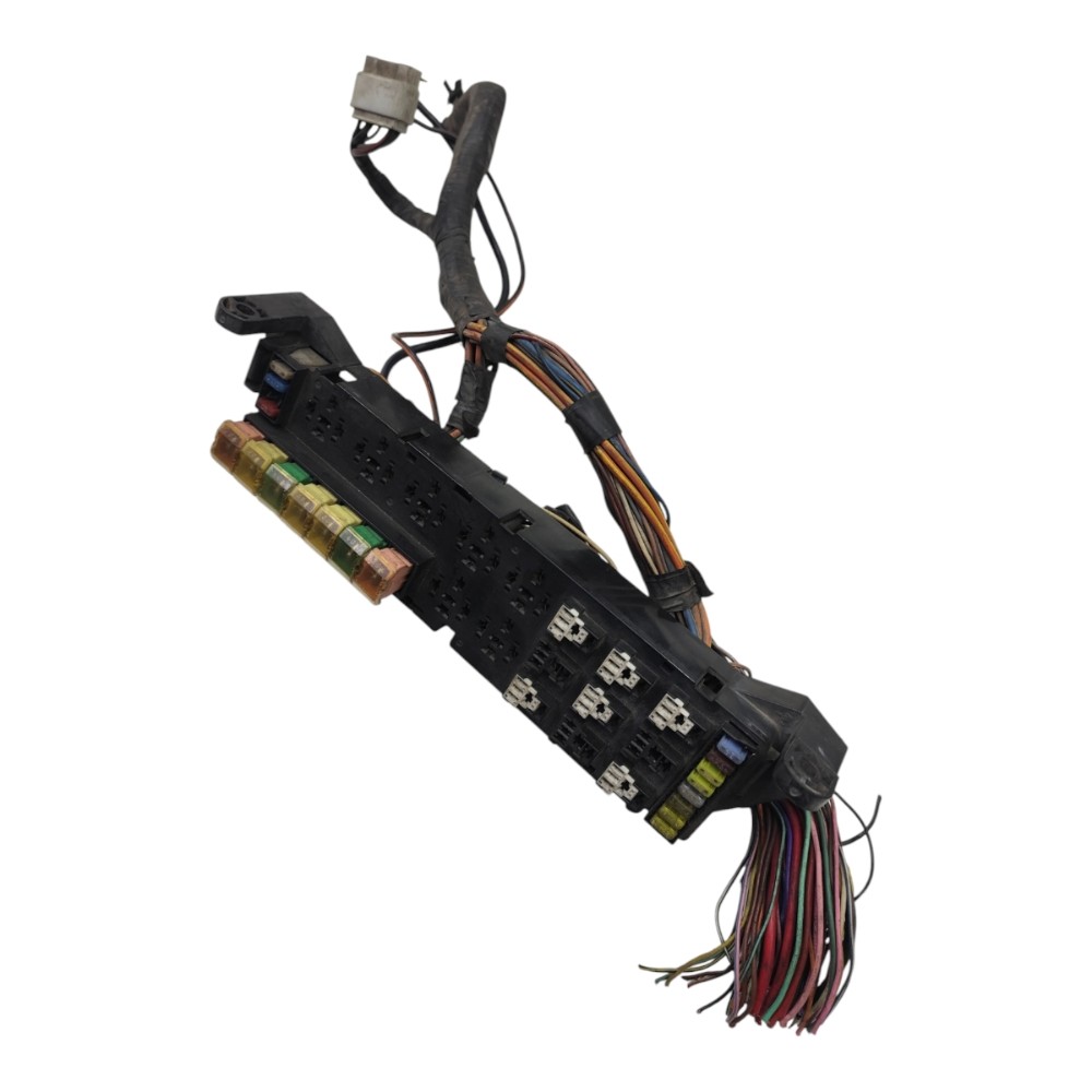 Caixa Fusivel Externa Gm Omega Cd 3.6 V6 2004 2005 2006