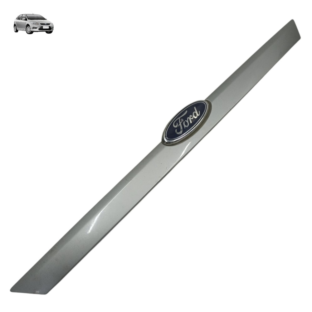 Friso Tampa Traseira Ford Focus Hatch 2013 2012 2011 2010 Prata