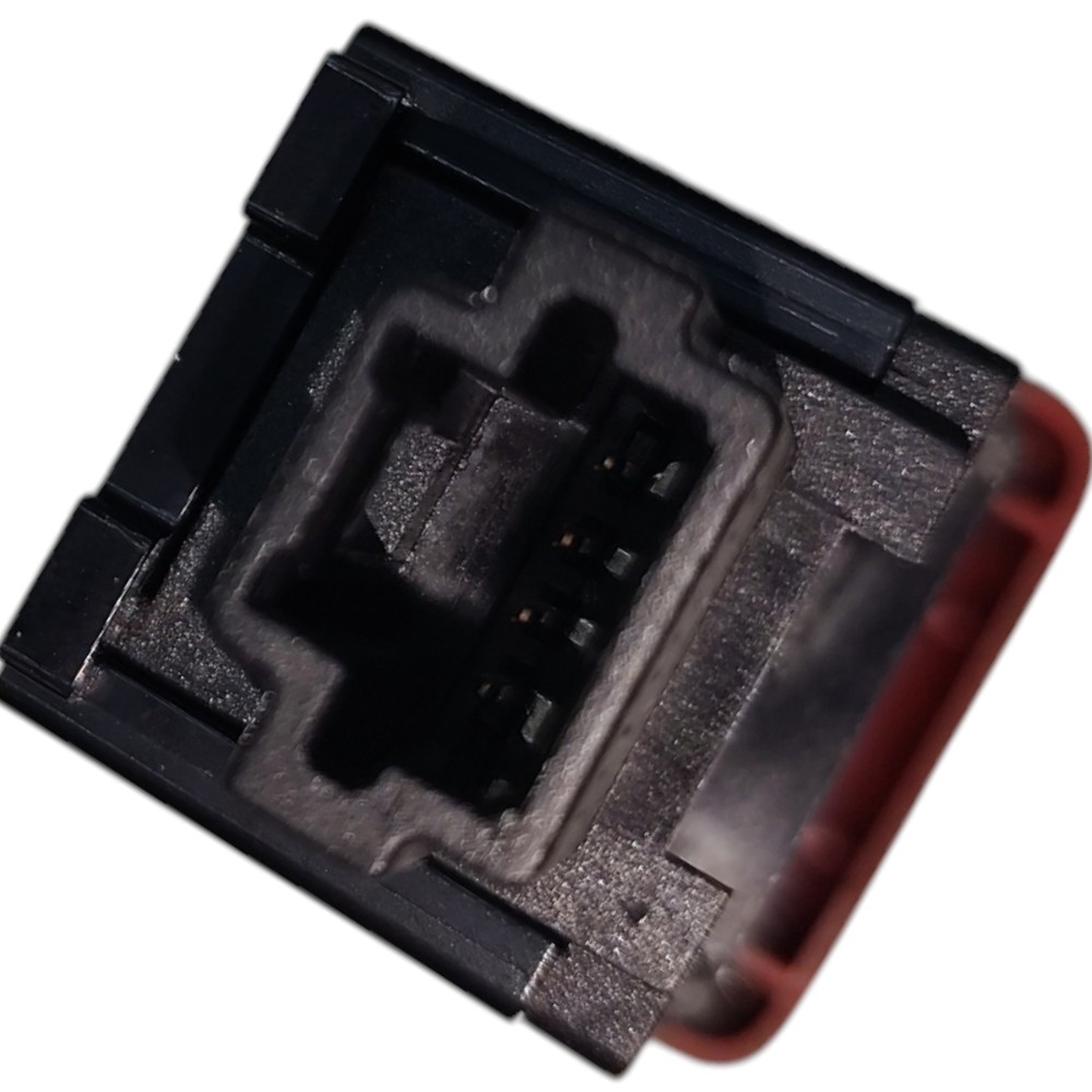 Botão pisca alerta painel Nissan kicks 2020 2019 2018 2017 4