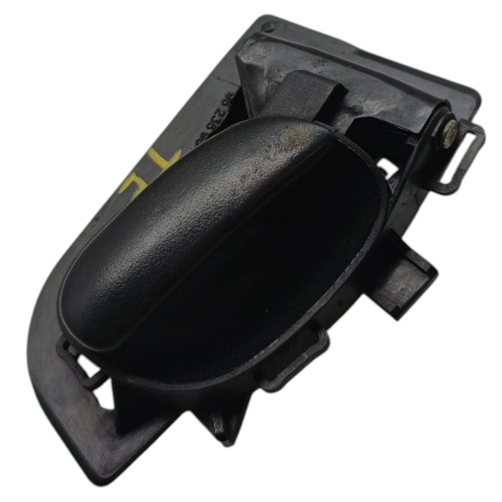 Maçaneta Interna Porta Traseira Esquerda Peugeot 206 2008 09 2