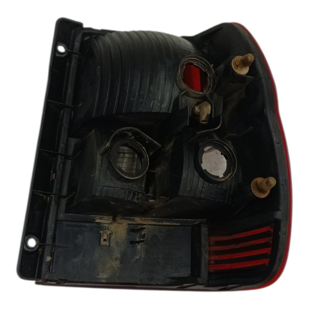 Lanterna esquerda Mitsubishi Pajero TR4 2003 2004 2005 2006 4