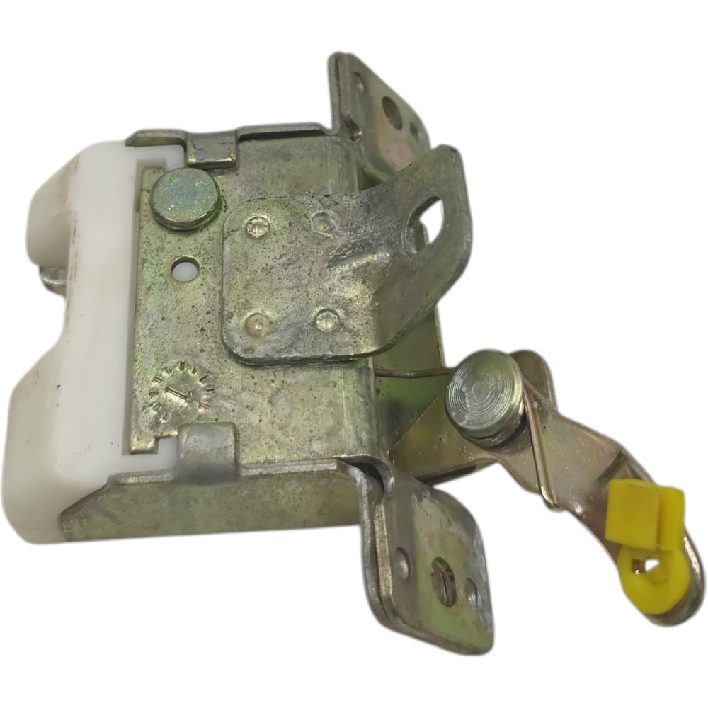 Fechadura tampa traseira GM Corsa Wind 1997 1998 1999 2000 3