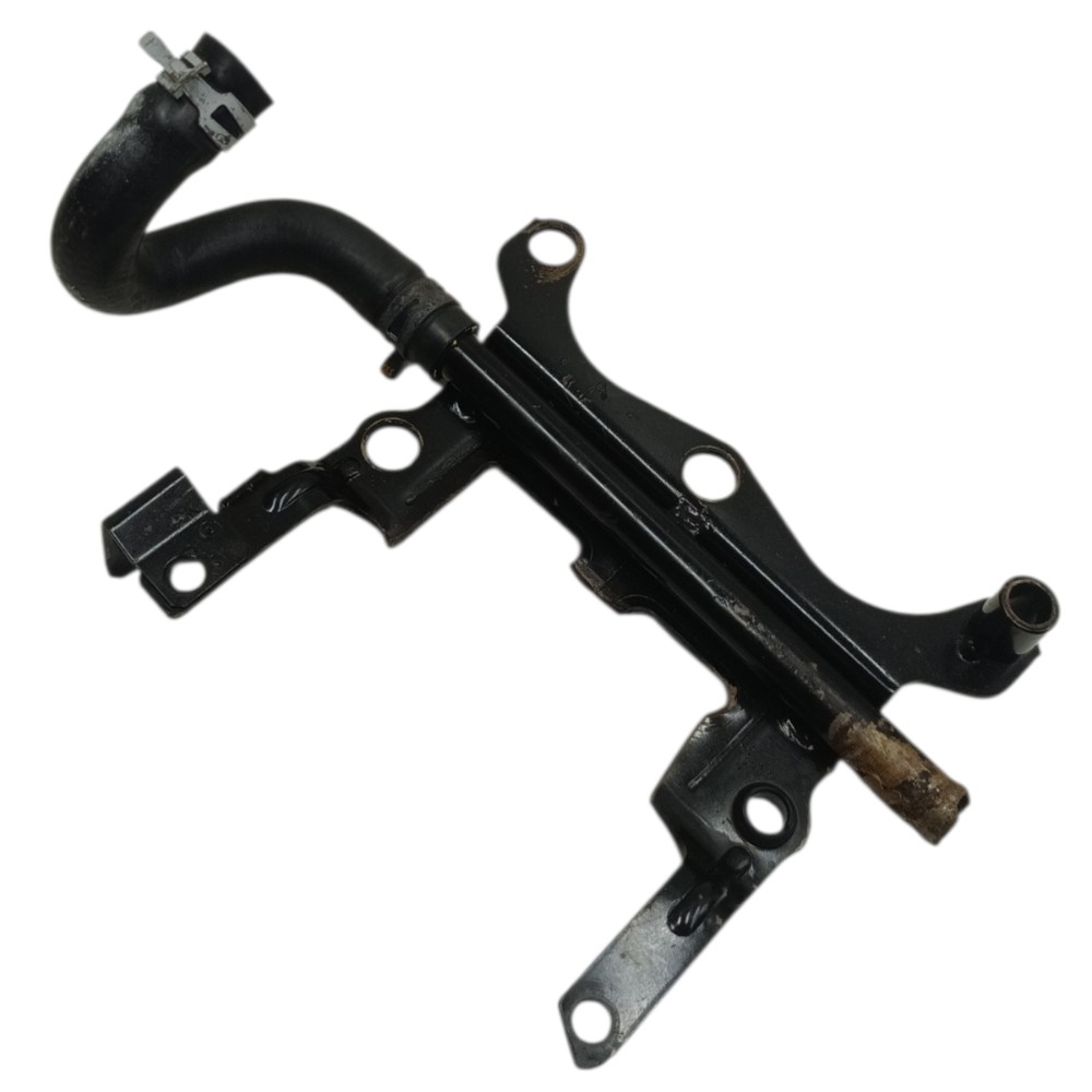 Suporte cano agua Gm Meriva 1.4 2008 2009 2010 2011 2012 2