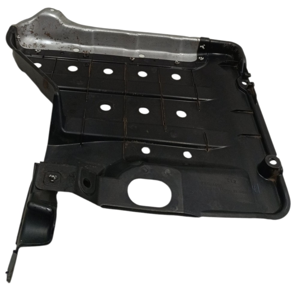 Protetor assoalho traseiro direito Honda Accord 2012 2011 10 4