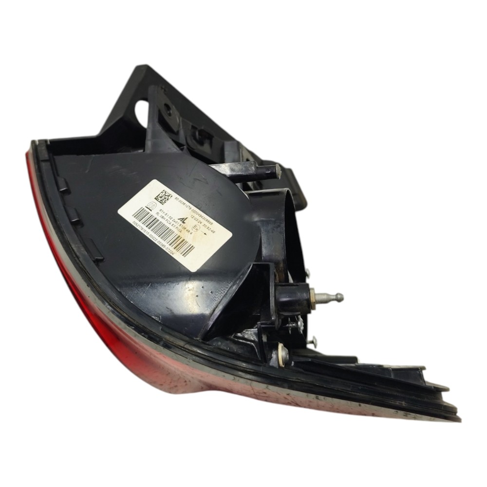 Lanterna Traseira Esquerda Fiat Argo 2024 2023 2022 2021 Esquerdo/motorista Vermelho 4