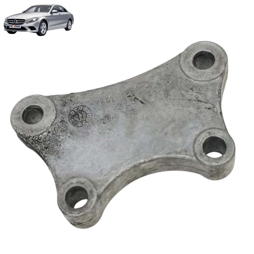 Suporte bomba direção hidráulica Mercedes c180 cgi 2012 2011