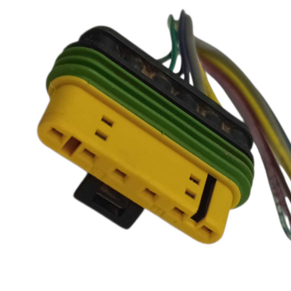 Plug fechadura dianteira esquerda Fiat Palio Siena 2010 2011 3