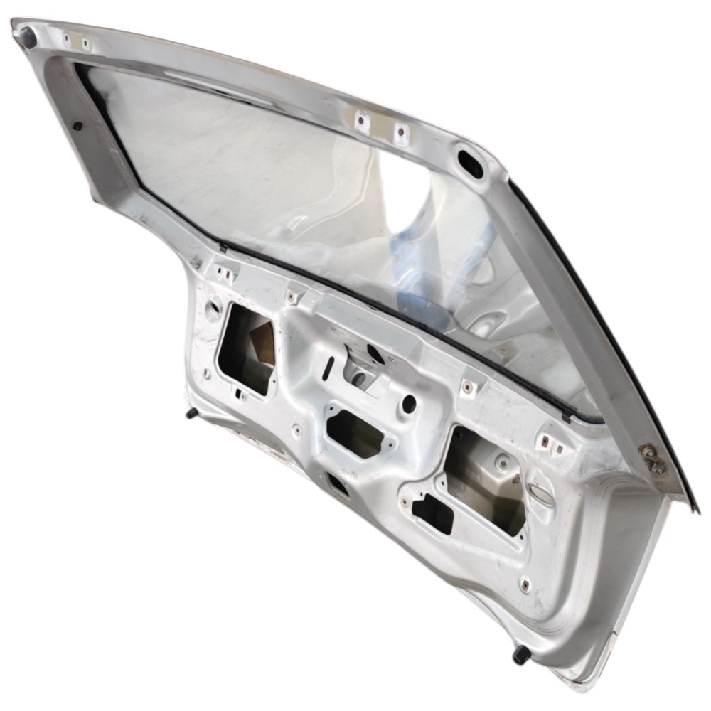 Tampa Traseira Fiat Palio 2011 2010 2009 2008 2007 2006 2005 Prata 6