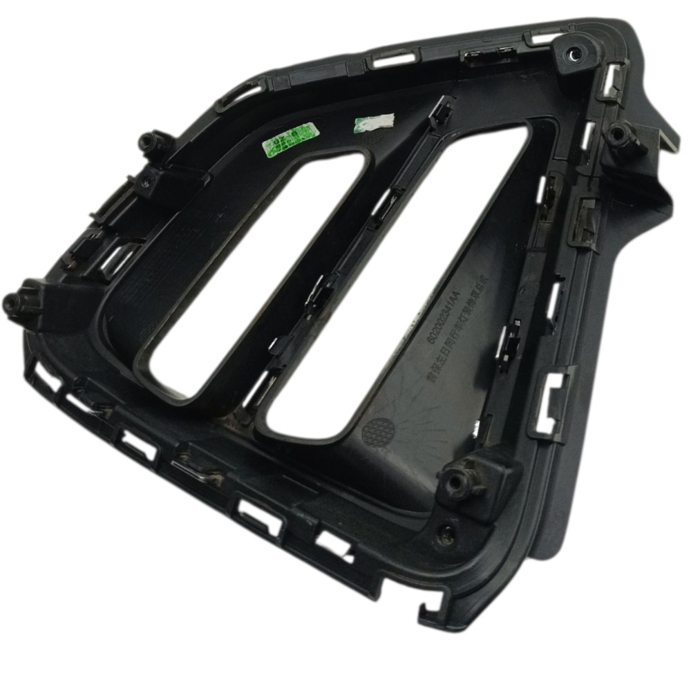Grade Moldura Farol Milha Esquerdo Chery Tiggo 5x 2025 2024 – Preto E Cromado – Esquerdo 3