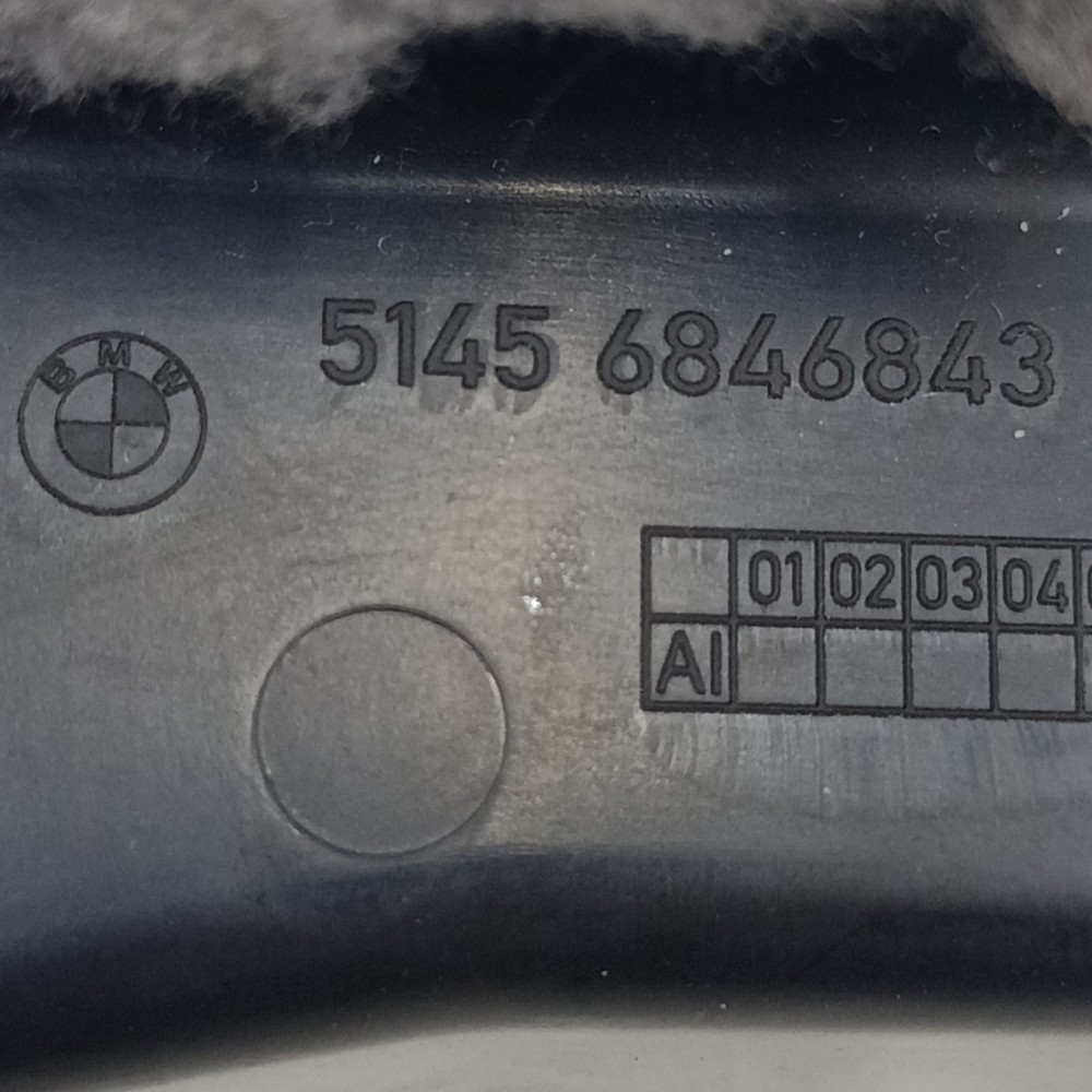 Tampa inferior painel bmw 320i 2024 2023 2022 2021 5