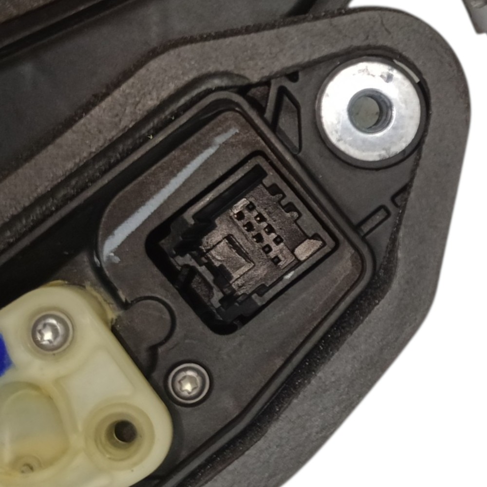 Fechadura Dianteira Direita Chevrolet Cruze 2015 2016 2017 4