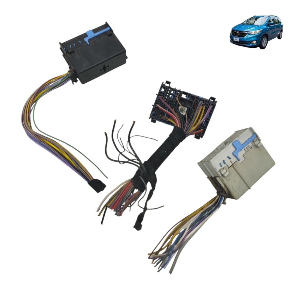 Jogo plug conector caixa fusível GM Spin 1.8 2016 52097727