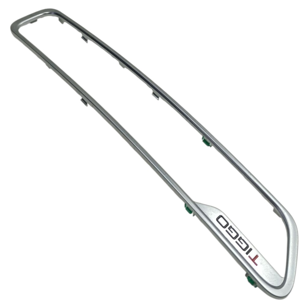 Friso Aplique Forro Dianteiro Esquerdo Chery Tiggo 5x 2025 Prateado 2