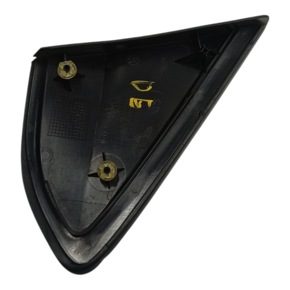 Acabamento esquerdo paralama retrovisor VW up 2015 2016 2017 4