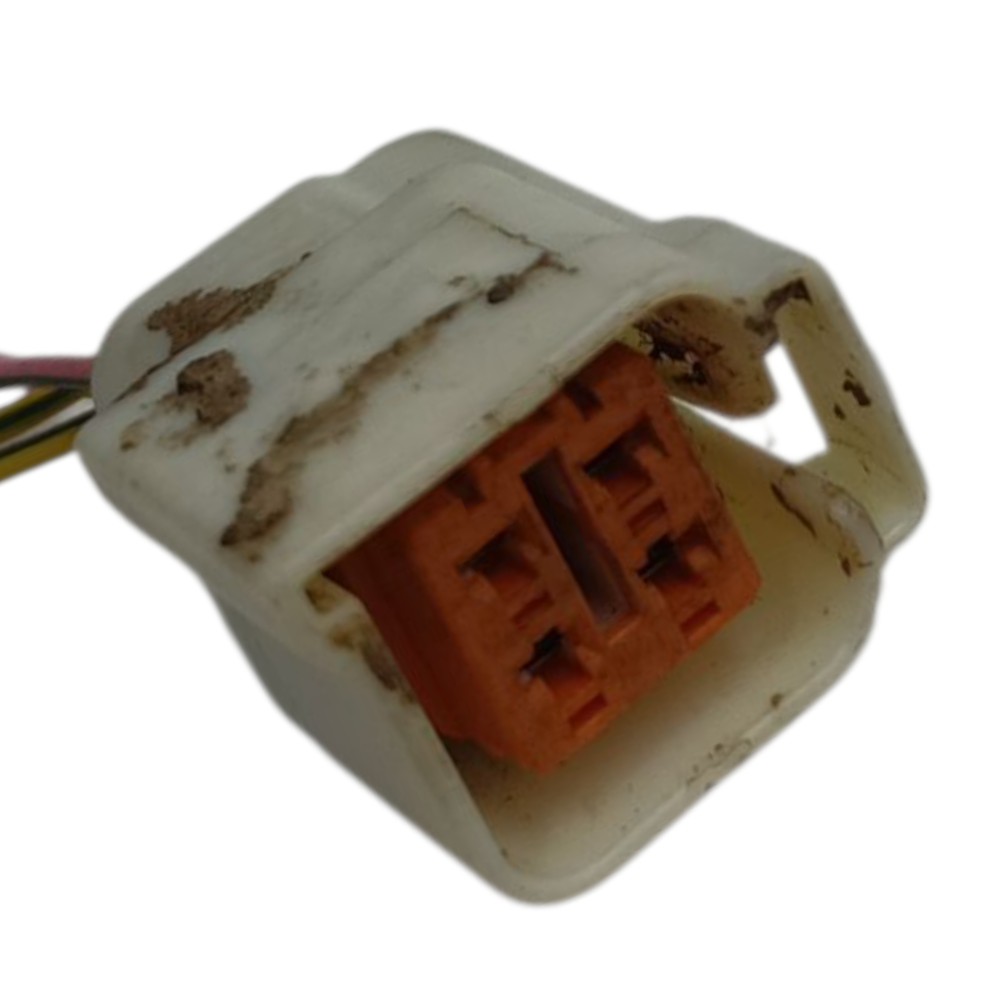 Plug conector nível auxiliar tanque Mitsubishi Pajero TR4 05 3