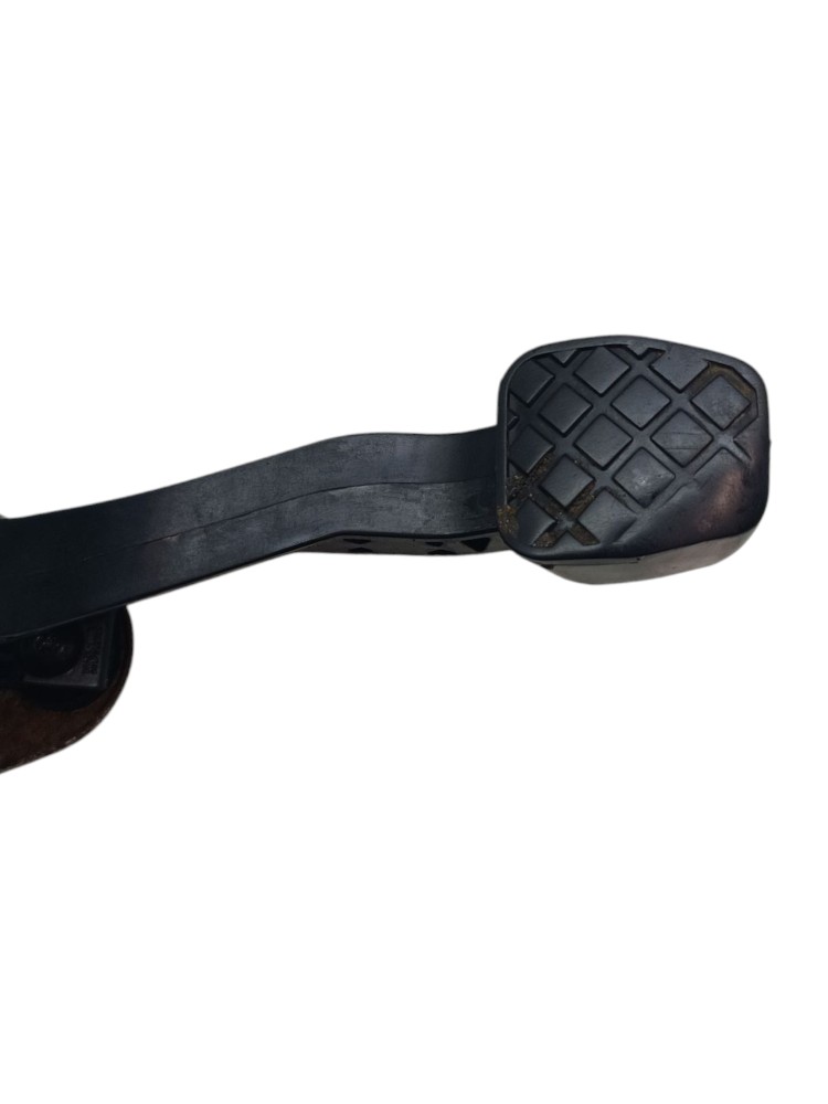 Pedal Embreagem Vw Voyage Gol Saveiro G5 2009 2010 2011 2012 2