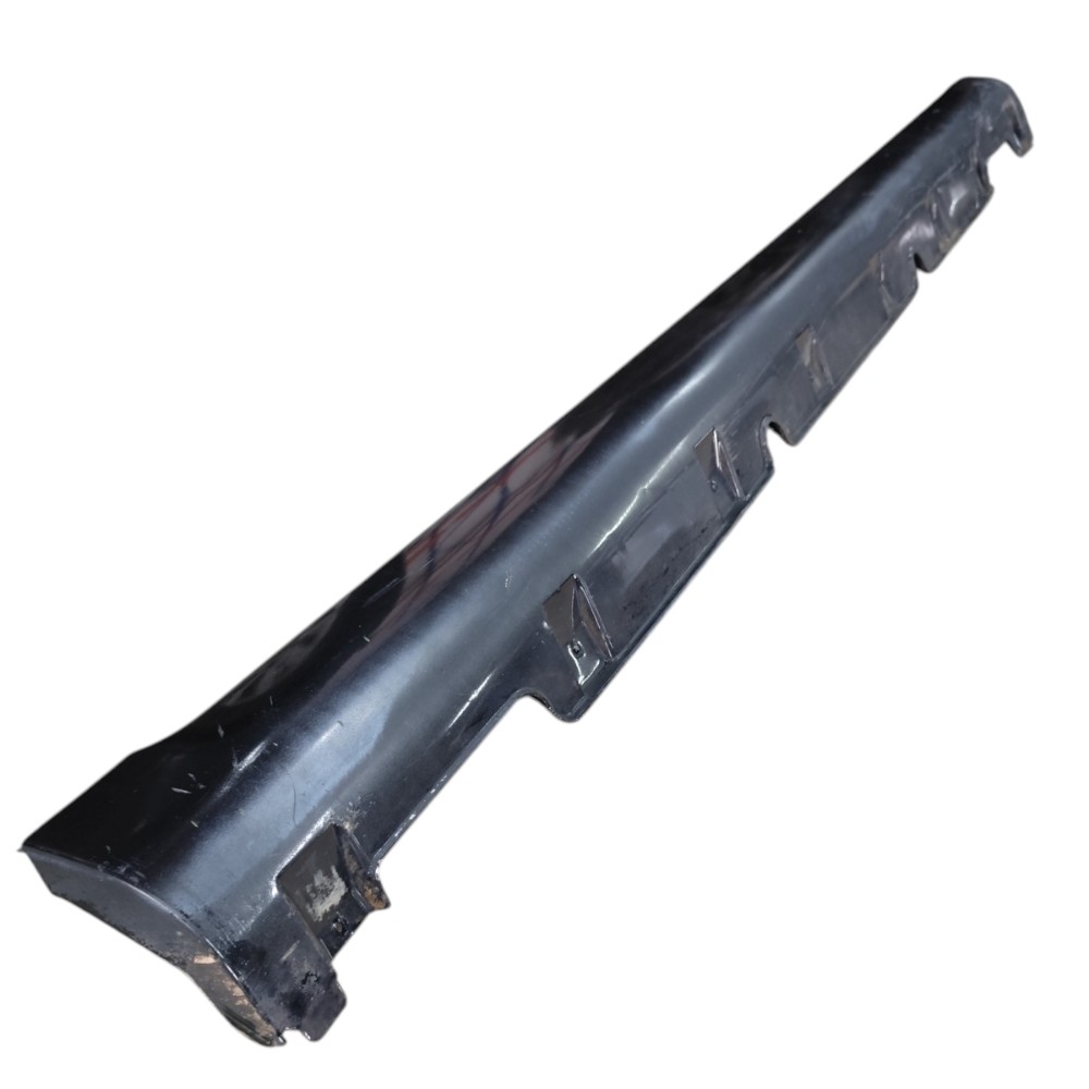 Spoiler saia lateral direita Hyundai Creta 2008 2009 2010 11 2
