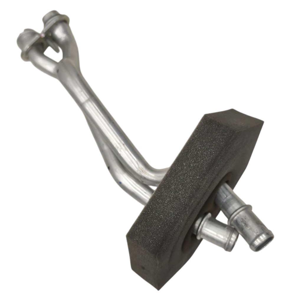 Cano radiador ar quente Nissan kicks 1.6 2020 2019 2018 2017 3