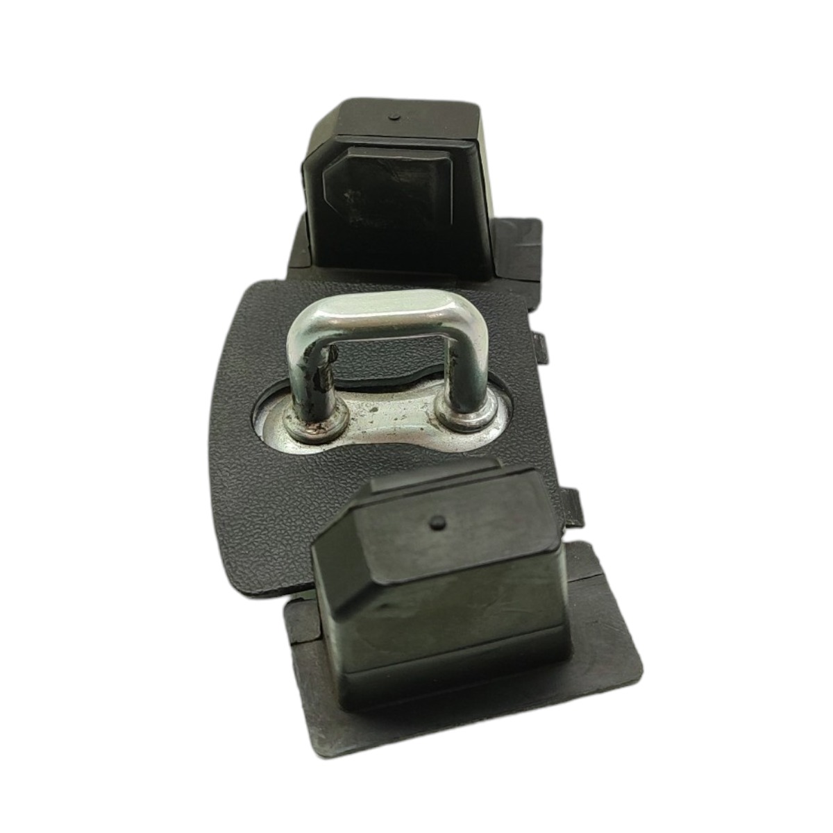 Batente Fechadura Tampa Traseira Hyundai Ix35 2013 2014 2015 2