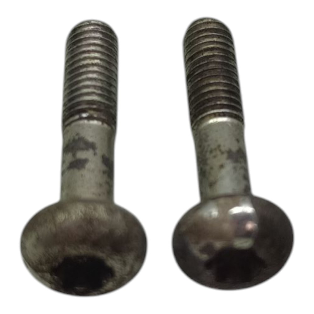 Par Parafuso Fixação Flauta Bicos Fiat Uno Mille 2009 2010 4