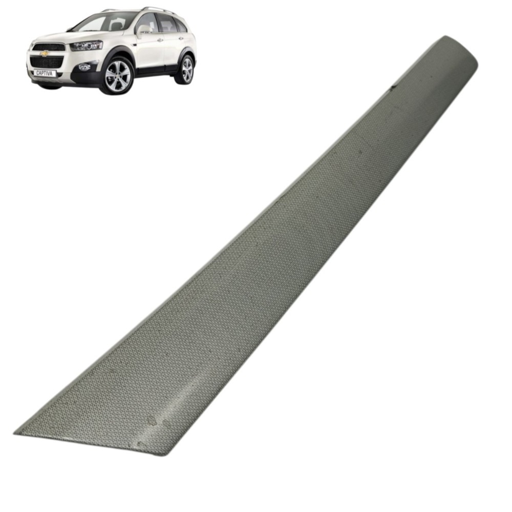 Friso Moldura Forro Porta Dianteira Esquerda Gm Captiva 2012 2013 Cinza