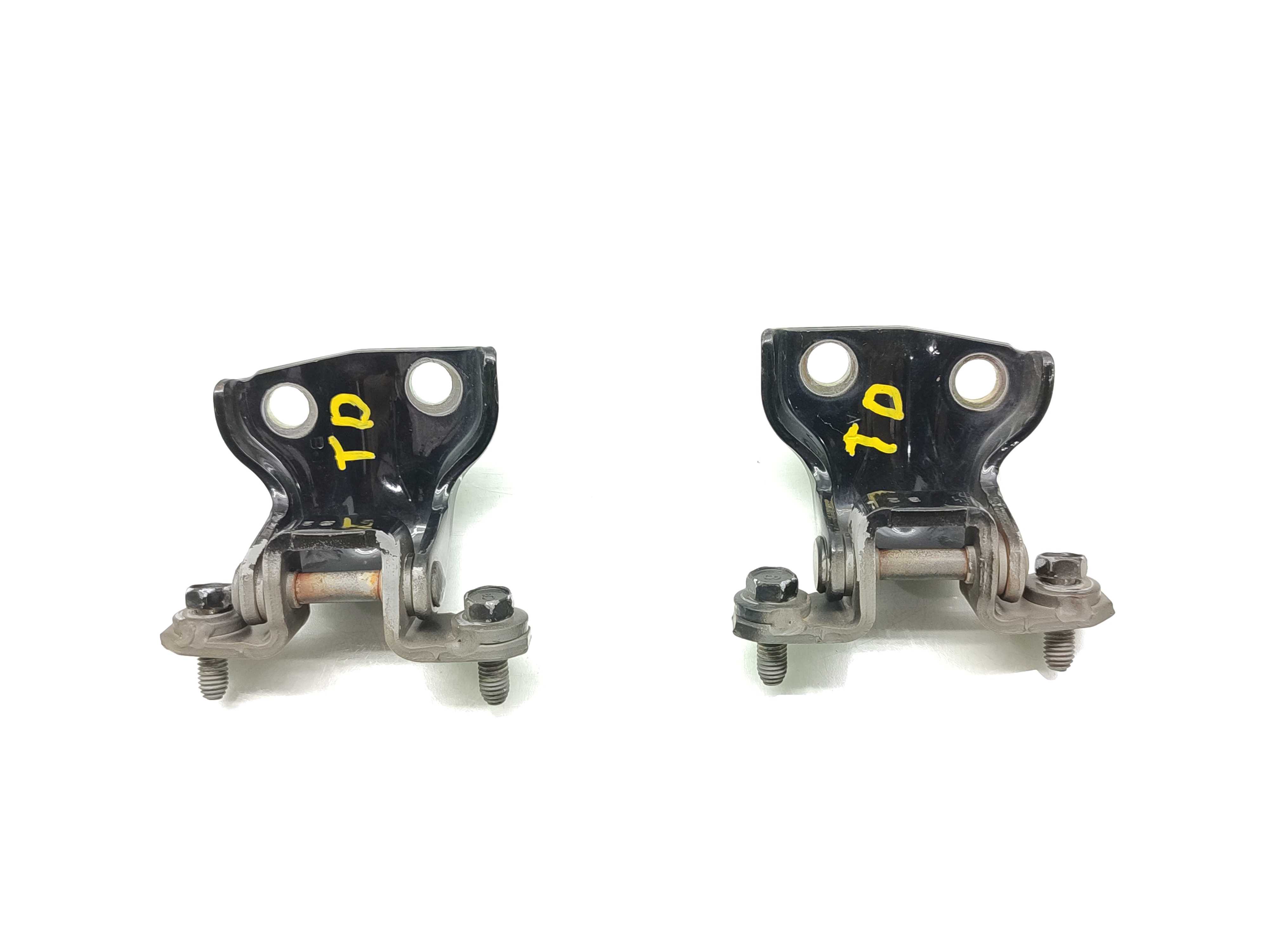 Dobradiça Porta T/ Direita Mitsubishi Pajero Sport 2001 2000 1