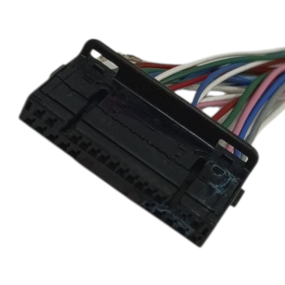 Plug conector módulo Central Gateway Toyota Corolla 2.0 2023 3