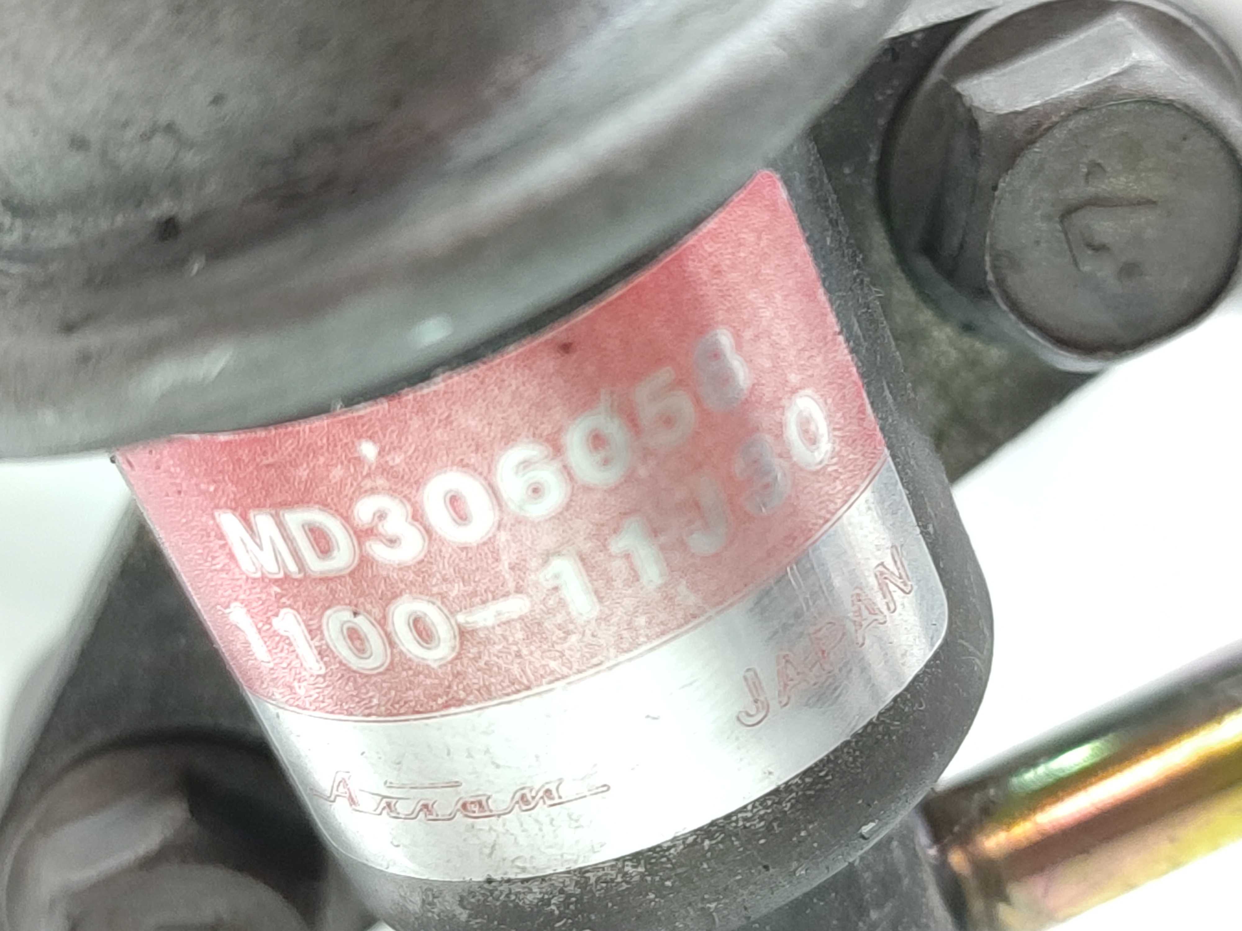 Flauta Bico Injetor Mitsubishi Pajero Sport 2000 2001 2002 4