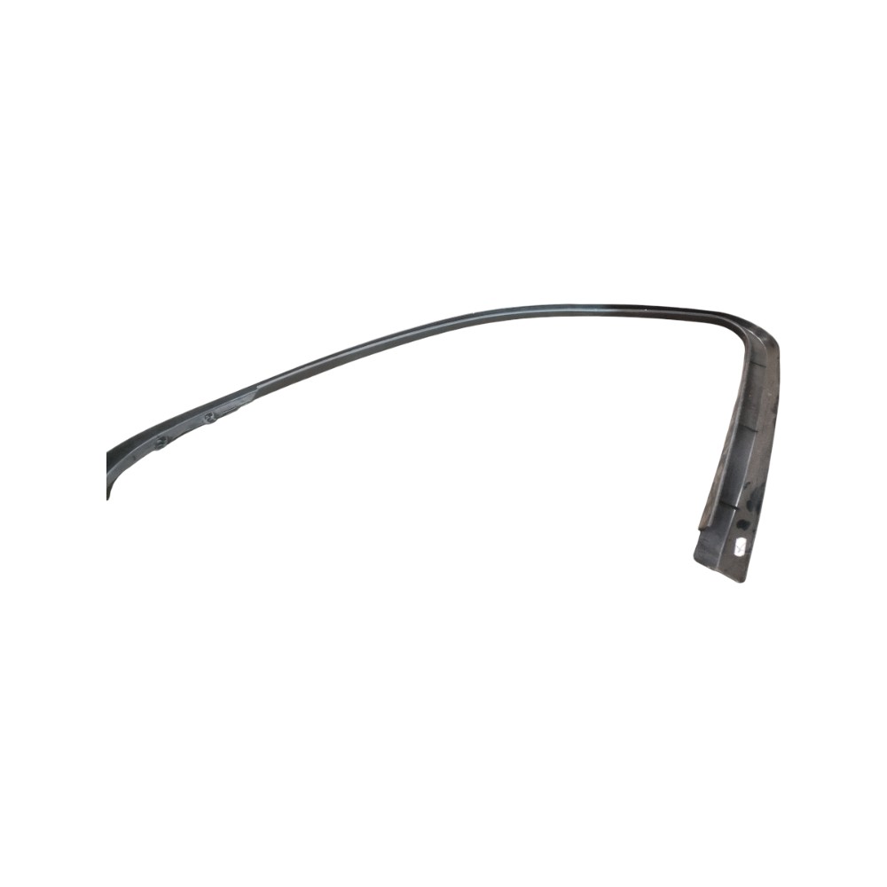 Moldura Dianteira Porta Esquerda Mercedes C180 2012 Á 14 Zz