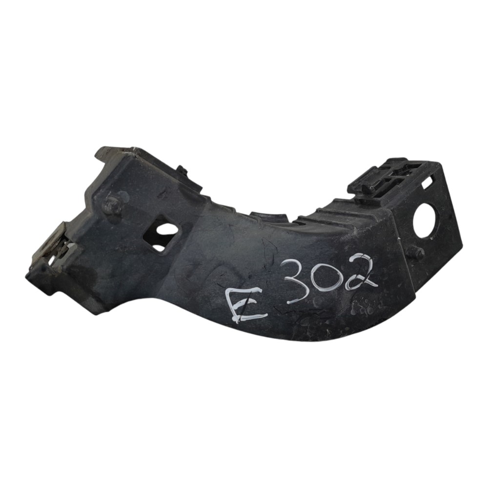 Suporte guia Parachoque Esquerdo Freelander 2007/2012