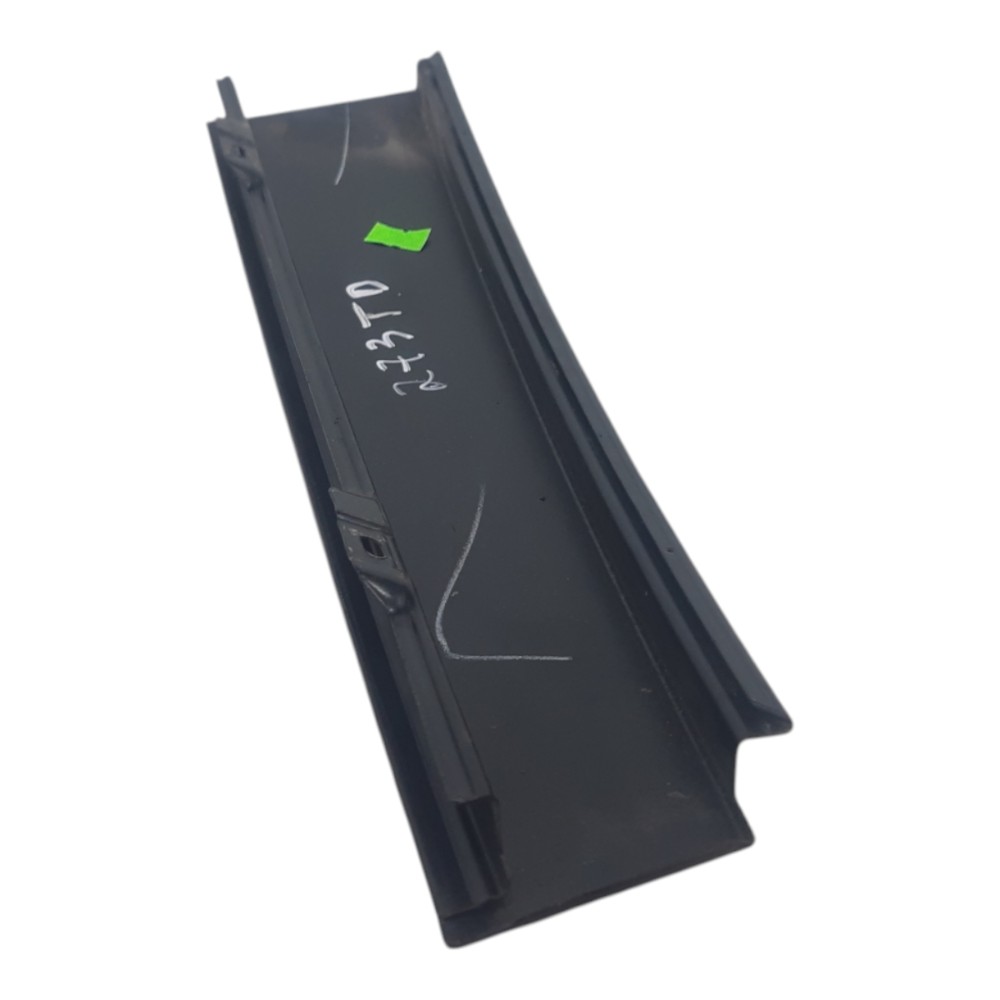Moldura Externa Coluna Traseira Jetta Variant 08 Xx