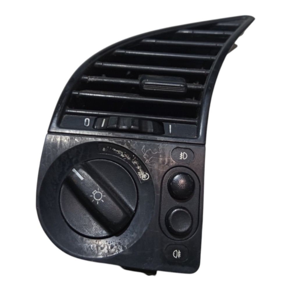 Difusor Ar Lateral Esquerdo Bmw 530i 2005 Á 2010