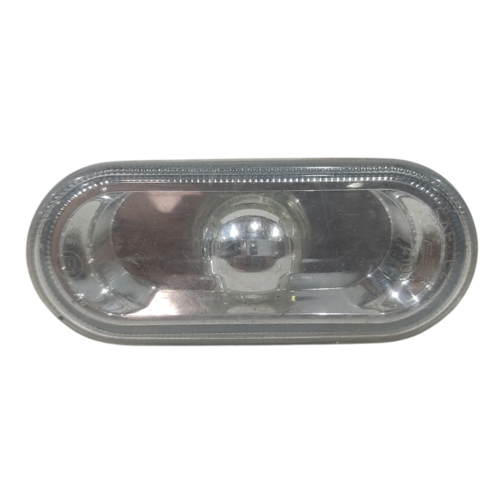 Pisca Paralama Direito Vw Amarok Golf Passat 1j0949117 Xx Direito Padrão