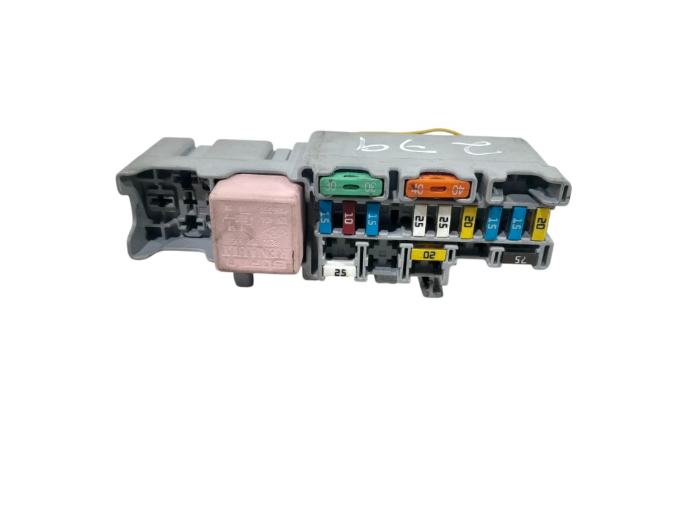 Caixa Fusiveis Renault Megane 2008 Á 2011