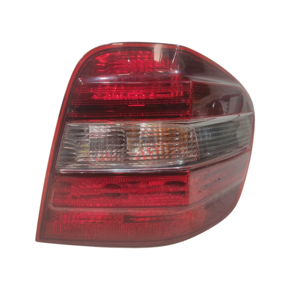 Lanterna Direita Mercedes Ml350 2006 2007 Á 2009 Xx Direito/passageiro