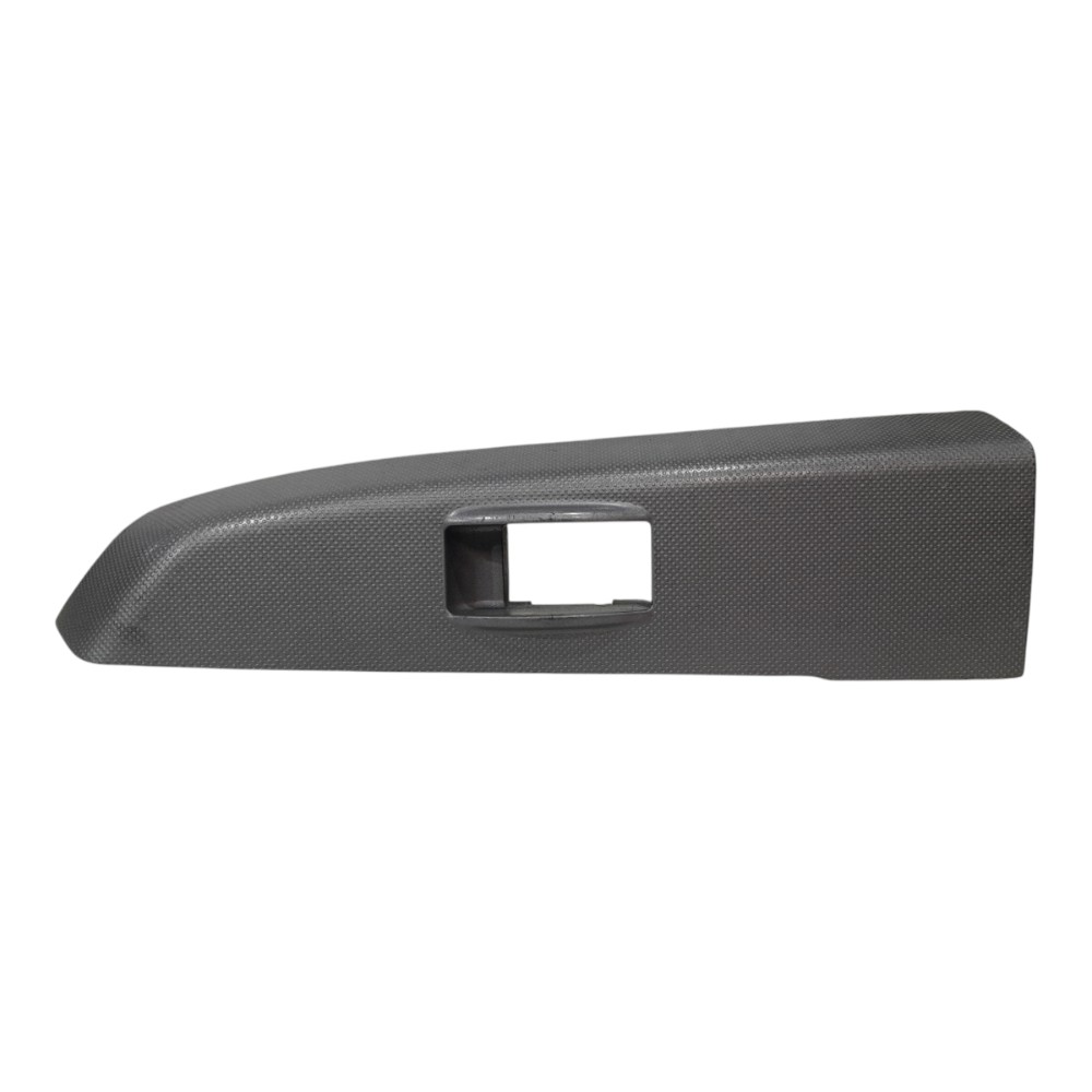 Moldura Botão Vidro Traseiro Esquerdo Hilux 2005/2011