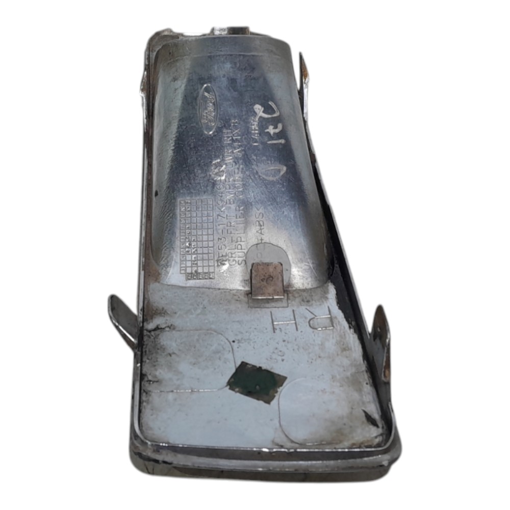 Moldura Farol Milha Direito Ford Fusion 2006 Á 2009 Xx
