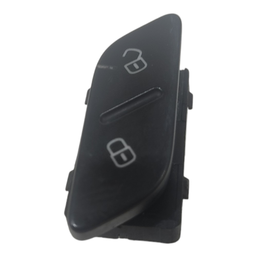 Botão Trava Porta Dianteira Esquerda Vw Jetta 2011 Á 2016 Xx