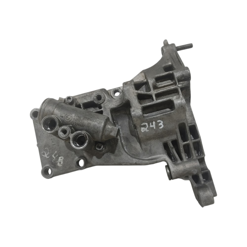 Suporte Alternador Bmw 550i 4.8 V8 2003 2004 2005 Á 2010