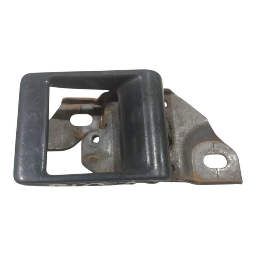 Maçaneta Porta Traseira Esquerda Mitsubishi L200 98 Á 02 Xx Traseira