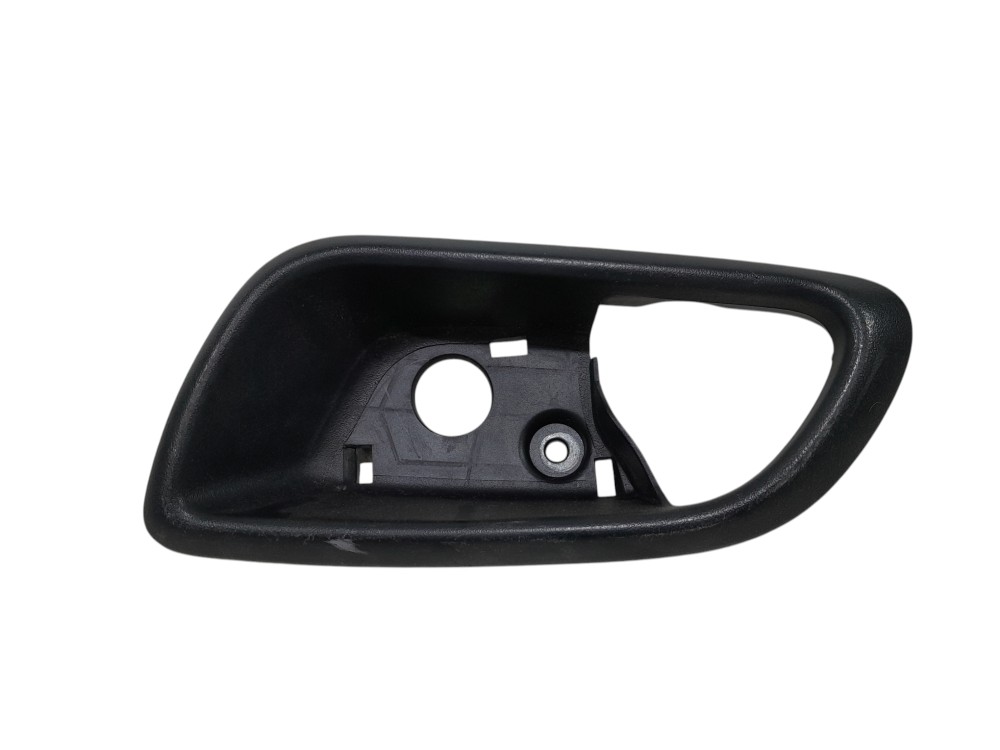 Moldura Maçaneta Interna Dia. Esq. Fiat Freemoont 2008 Á 15