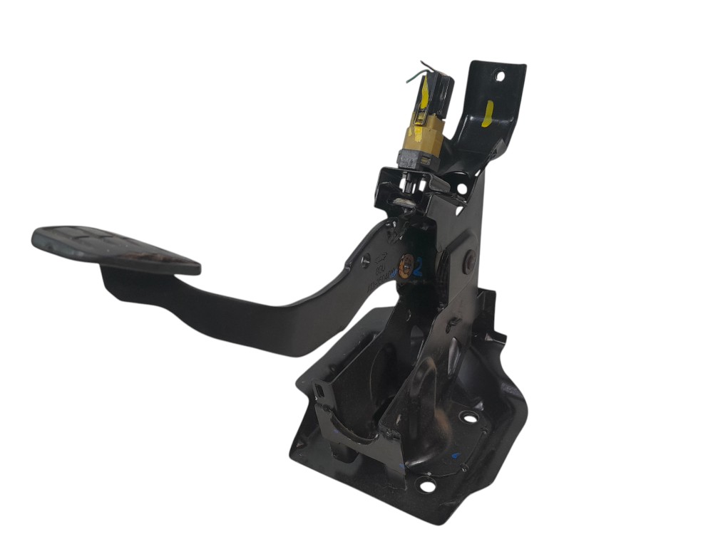 Pedal Chery Celer 1.5 2014 Á 2016