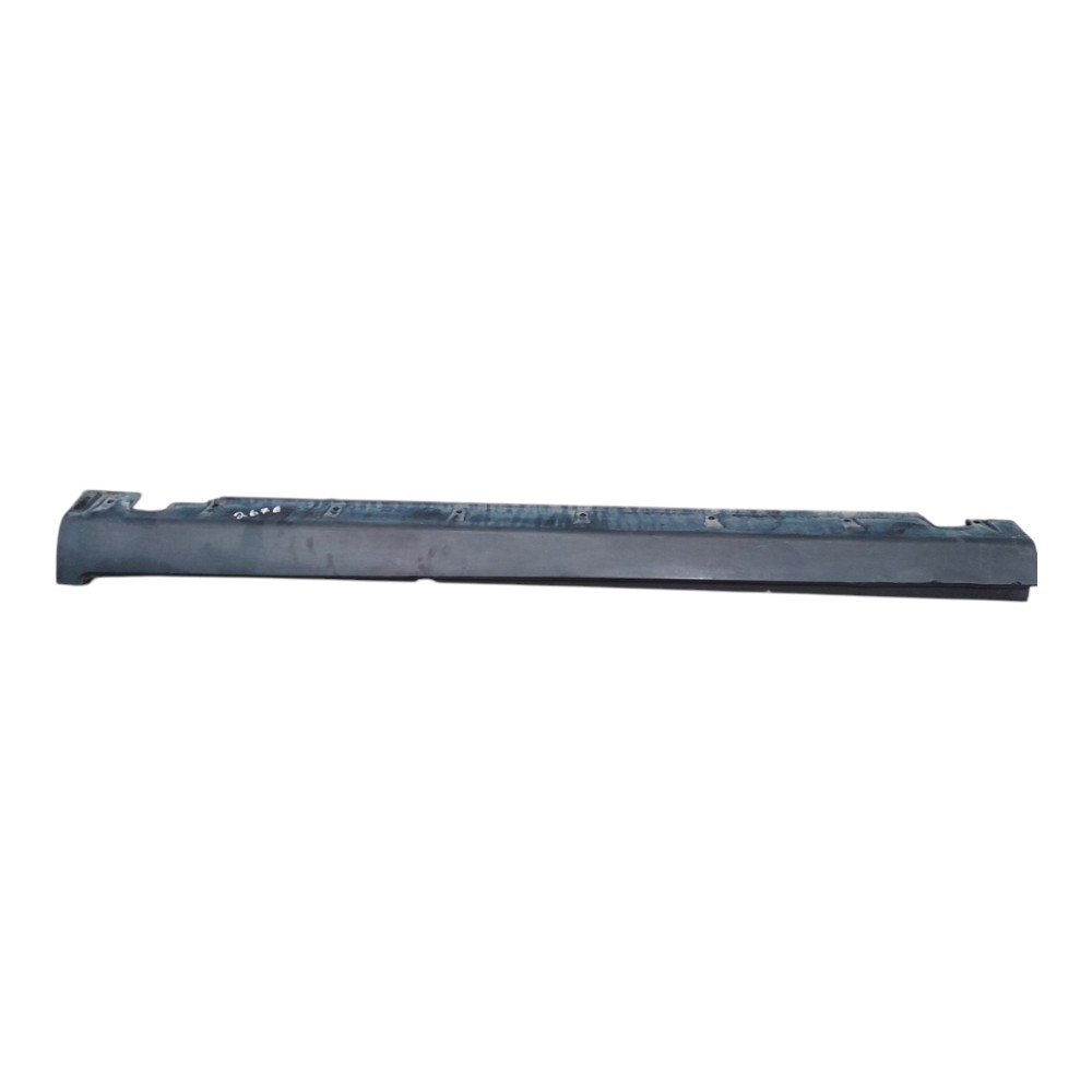 Spoiler Lateral Caixa De Ar Esquerdo Sorento 11/12