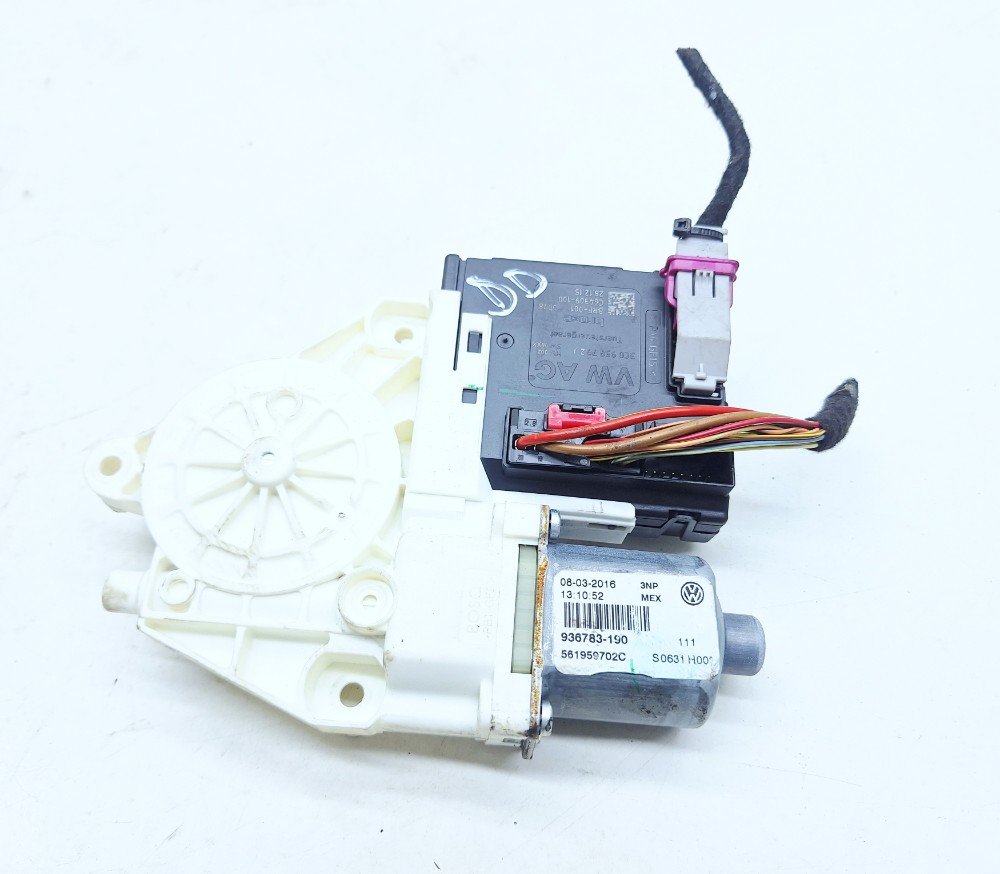 Motor Vidro Dianteiro Direito Vw Jetta 2.0 2016 936783190