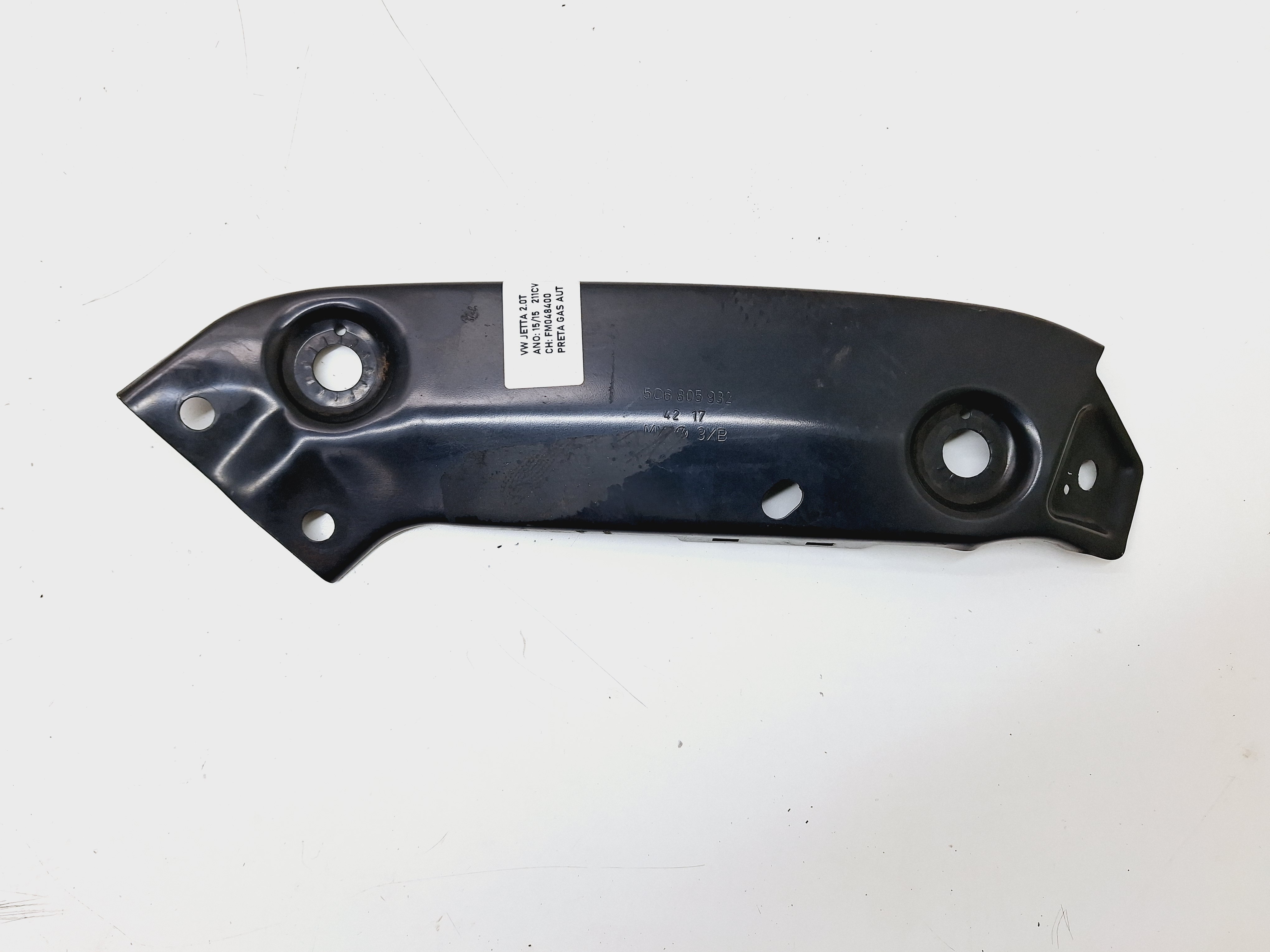 Suporte Farol Direito Volkswagen Jetta 2.0 2015 Nº5c6805932