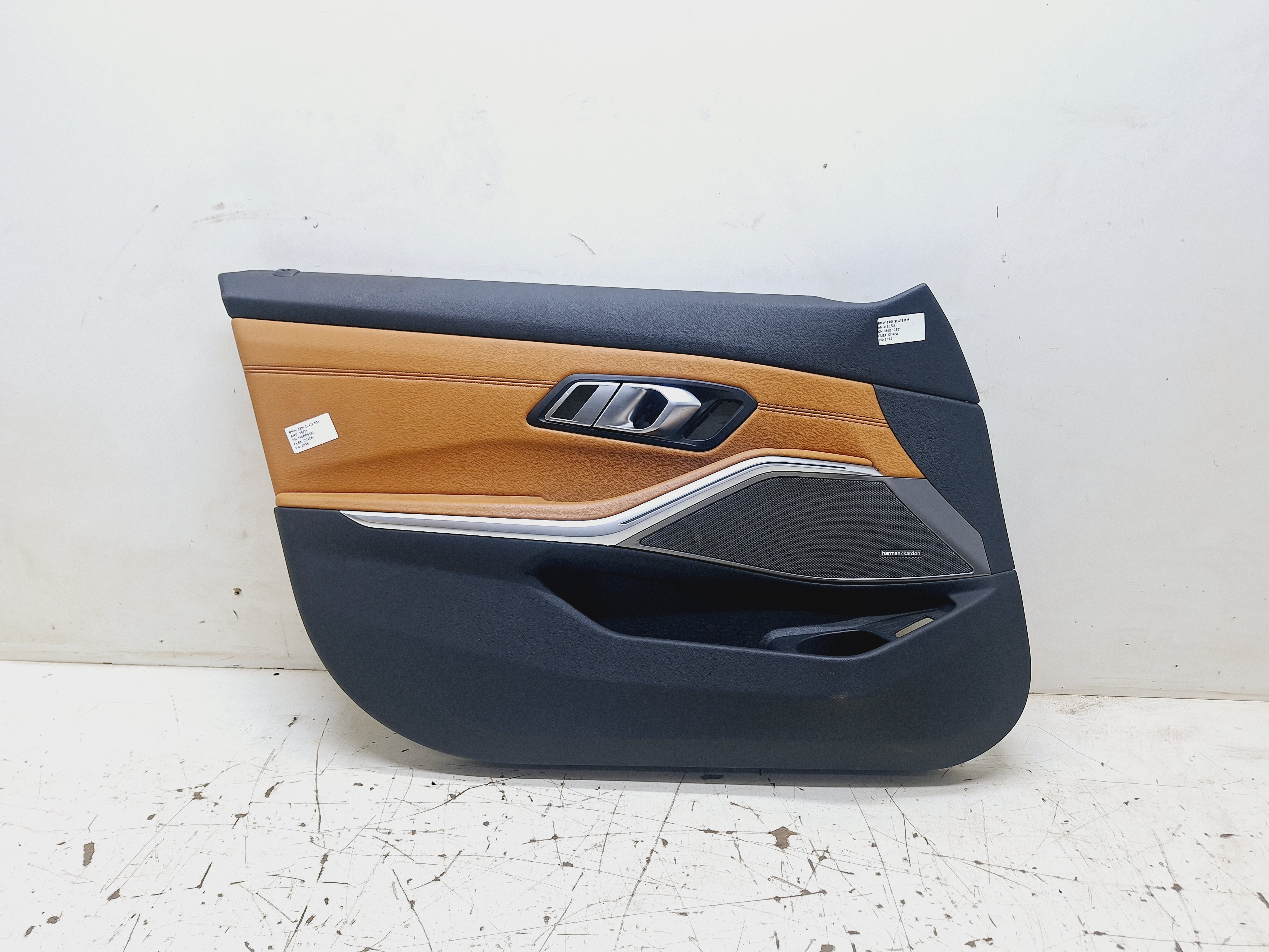 Forro Porta Dianteiro Esquerdo Bmw 320i 2.0 Turbo 2021 Preto