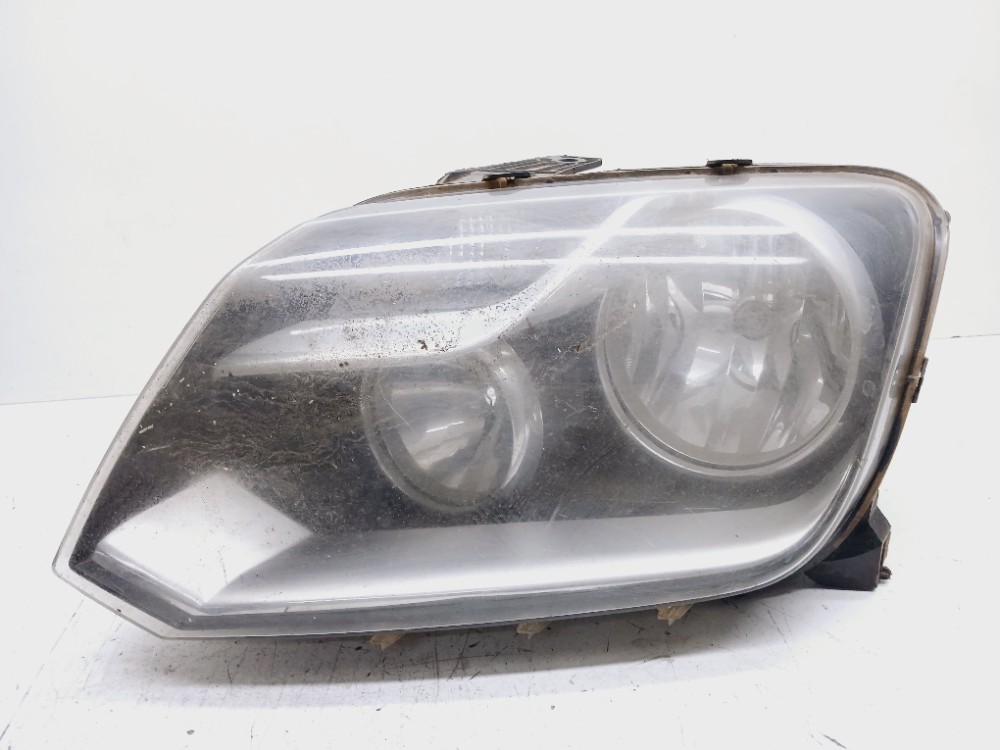 Farol Esquerdo Vw Amarok 2010 2011  Esquerdo/motorista