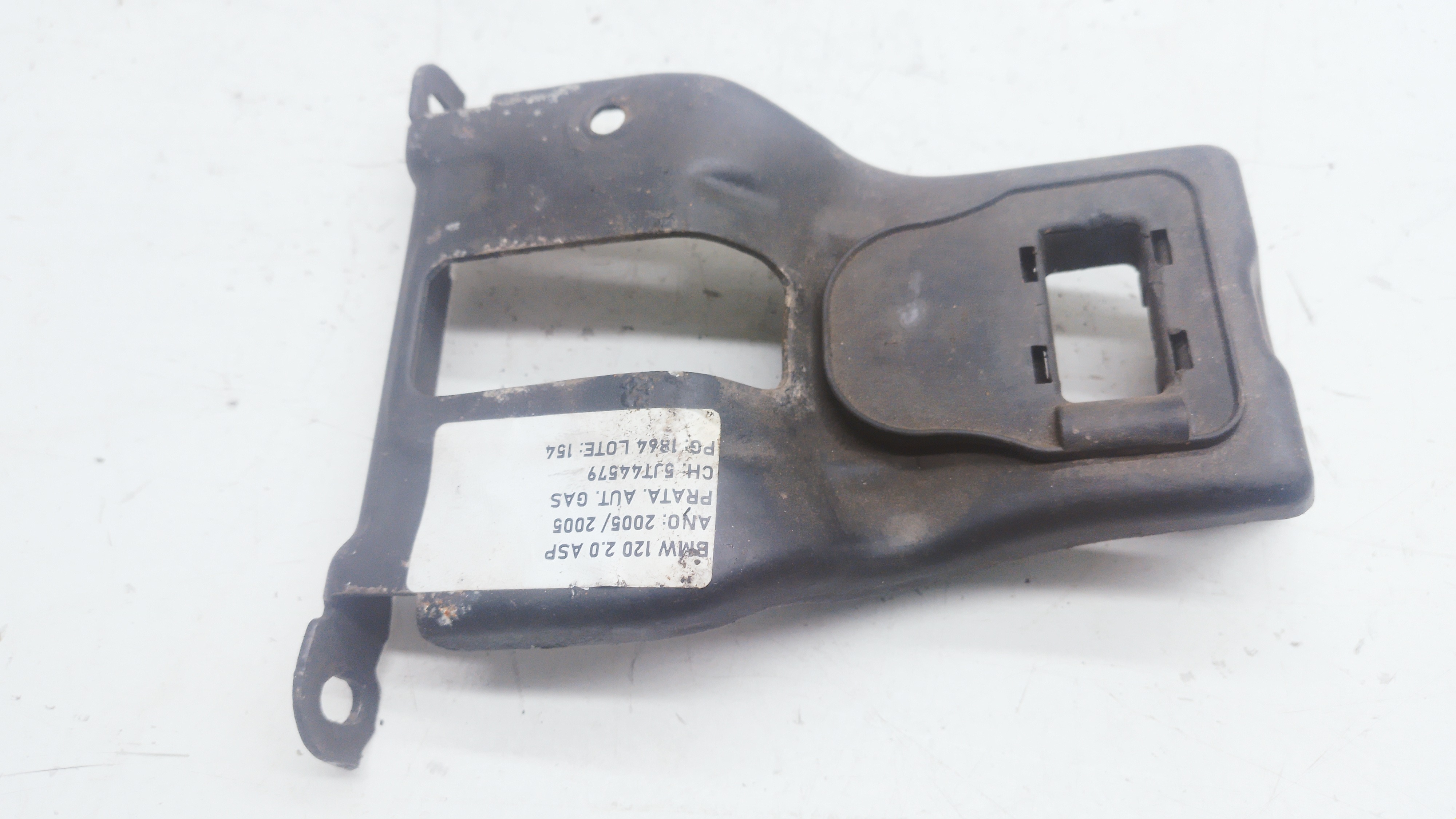 Suporte Trava Capo Bmw 120 2.0 2004/ 2005 Nº1857927000